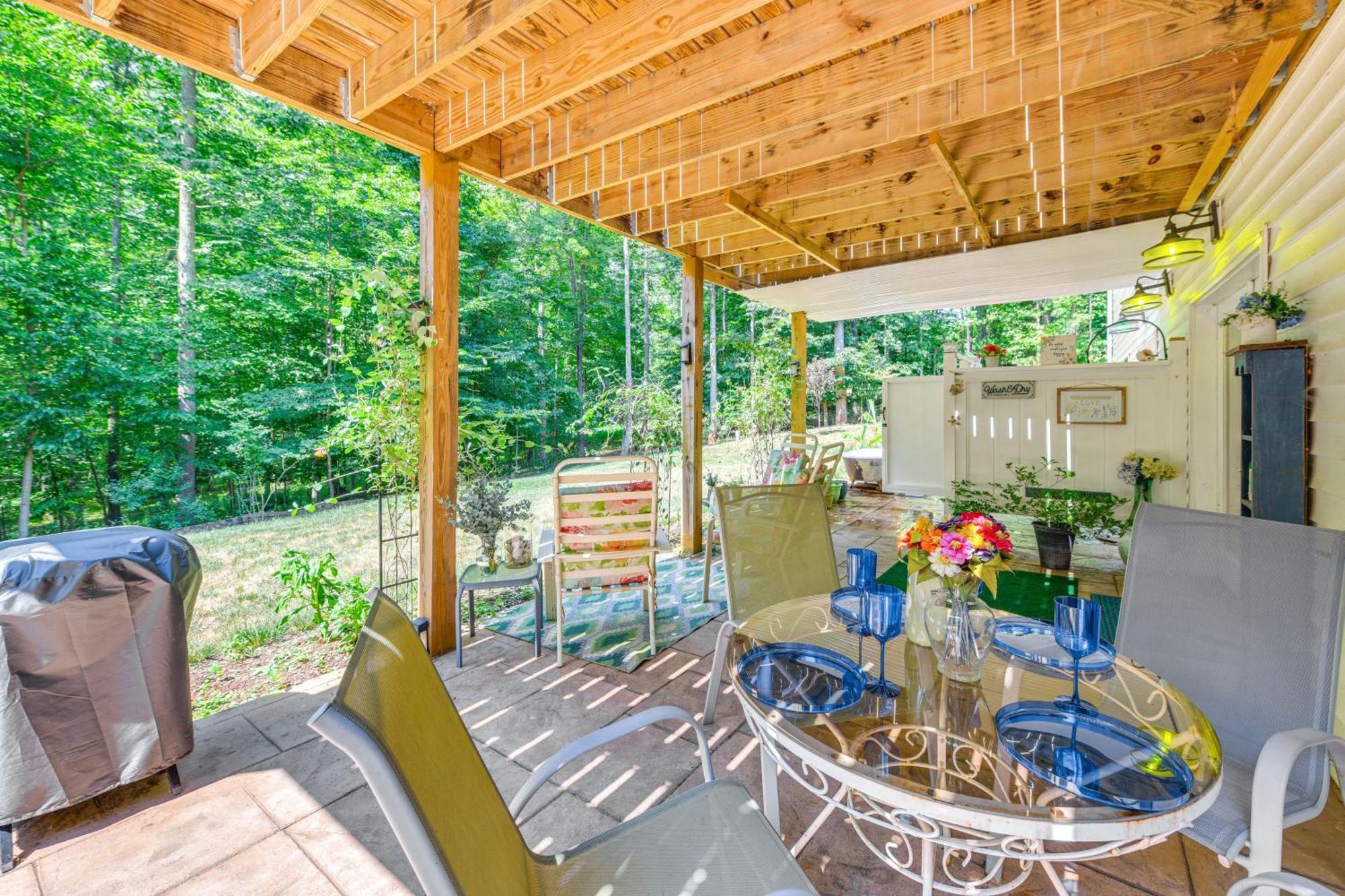 Charming Charlottesville Apt With Outdoor Space! Ngoại thất bức ảnh